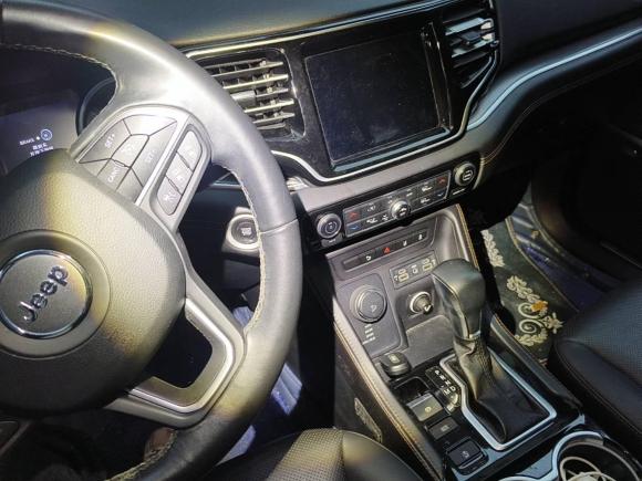 [台州·湘A] 二手Jeep大指挥官2018款 2.0T 四驱智享版 国VI