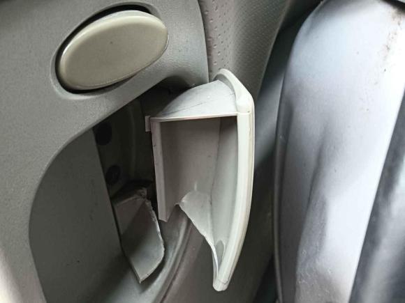 [佛山·粤E] 二手江汽集团瑞风2015款 2.0L穿梭 汽油长轴标准版HFC4GA3-3D