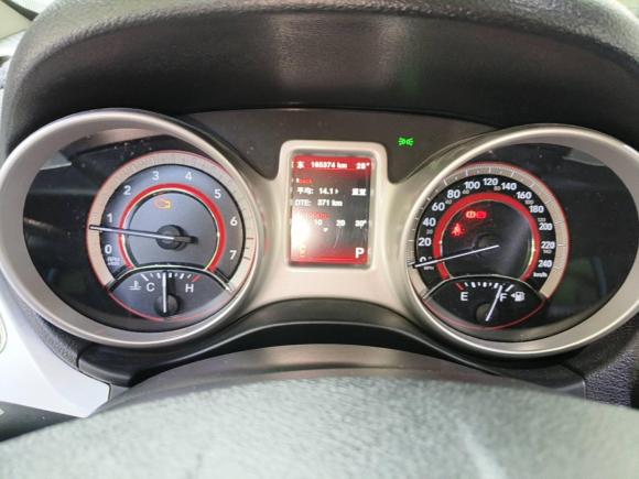 [南通·苏F] 二手道奇酷威2013款 2.4L 两驱尊尚版