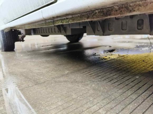 [宁波·浙B] 二手东风小康东风小康EC362018款 标准型骆驼电池