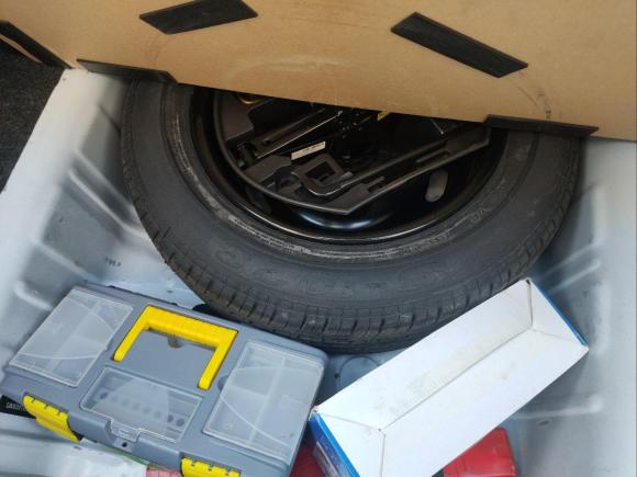 [上海·皖P] 二手标致标致3012014款 1.6L 自动舒适版