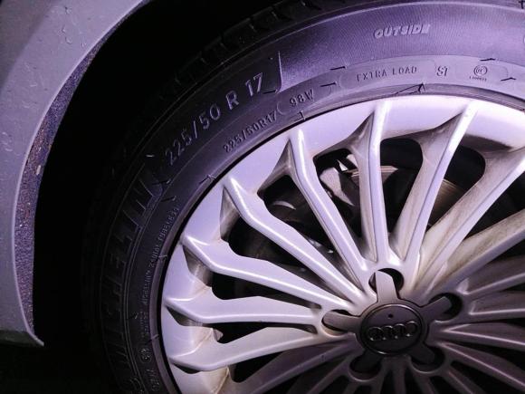 [无锡·苏B] 二手奥迪奥迪A4L2015款 35 TFSI 自动舒适型