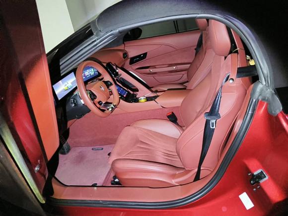 [苏州·苏E] 二手名爵MG Cyberster2024款 520km 传奇四驱版