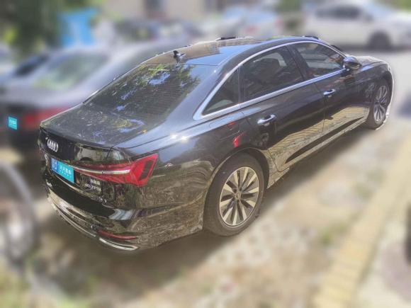 [青岛·鲁B] 二手奥迪奥迪A6L2022款 45 TFSI 臻选致雅型