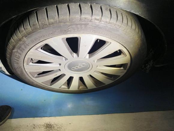 [宁波·浙B] 二手奥迪奥迪A82009款 A8L 6.0 W12 quattro 旗舰型