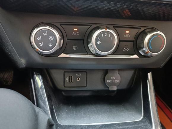 [西安·陕A] 二手日产LANNIA 蓝鸟2016款 1.6L 手动炫酷版