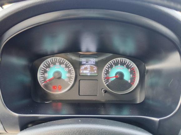 [青岛·鲁B] 二手金杯金海狮2021款 1.5L 客车旅行狮 5座