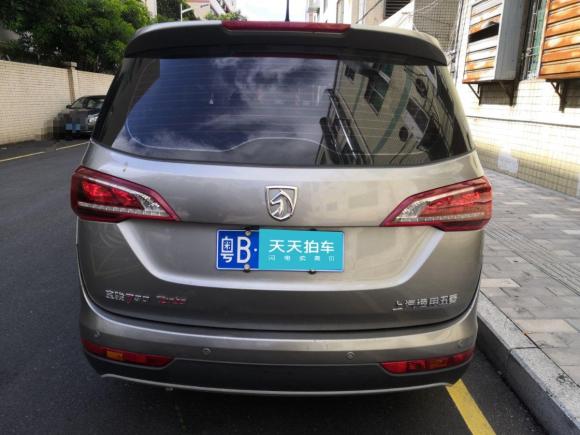 [深圳·粤B] 二手宝骏宝骏7302019款 1.5T DCT时尚型 7座 国V