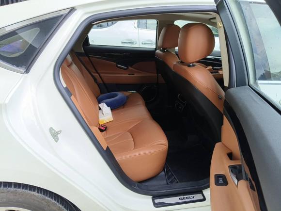 [佛山·粤X] 二手吉利汽车博瑞2016款 2.4L 舒适型