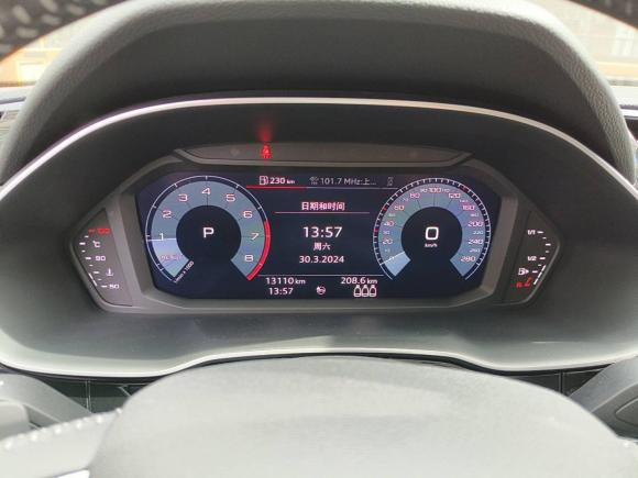 [上海·沪E] 二手奥迪奥迪Q32021款 35 TFSI 时尚动感型