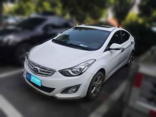 现代朗动2012款1.6L手动领先型