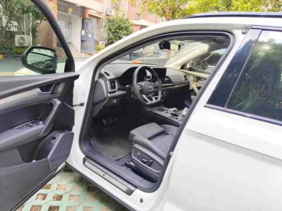 [上海·沪E] 二手奥迪奥迪Q5L2020款 45 TFSI 尊享时尚型