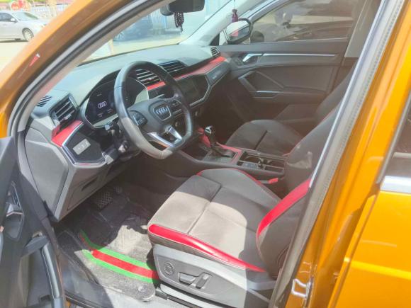 [广州·粤A] 二手奥迪奥迪Q32019款 35 TFSI 时尚动感型