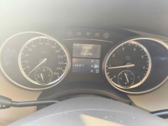 [苏州·苏E] 二手奔驰奔驰R级2011款 R 300 L 商务型