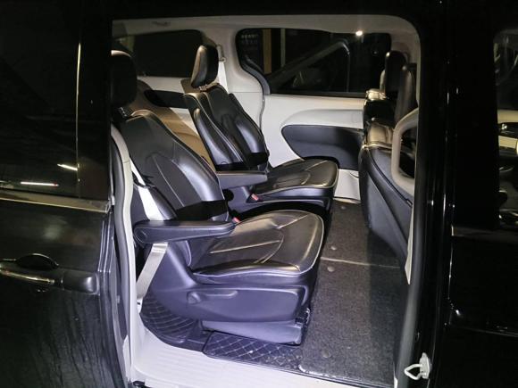 [上海·沪A] 二手克莱斯勒大捷龙PHEV2019款 3.6L 插电混动版