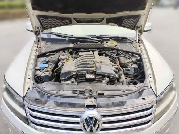 [西安·豫M] 二手大众辉腾2011款 3.6L V6 5座加长商务版