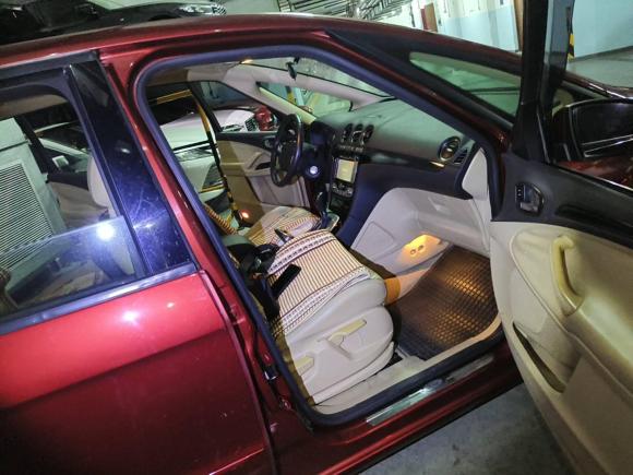 [上海·沪H] 二手福特麦柯斯2008款 2.3L 7座旗舰导航型