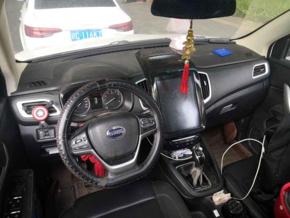 [成都·川A] 二手SWM斯威汽车SWM斯威X72016款 1.5T 手动豪华型 7座