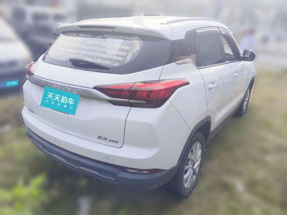 [合肥·皖A] 二手北京汽车北京X32019款 1.5T 手动荣耀版