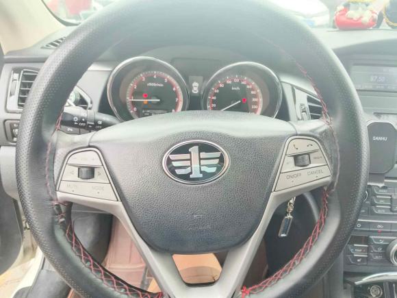 [青岛·鲁U] 二手奔腾奔腾B702014款 2.0L 自动豪华型