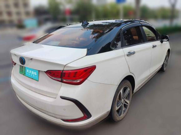 [武汉·鄂A] 二手北京汽车北京EU52018款 R500 智风版