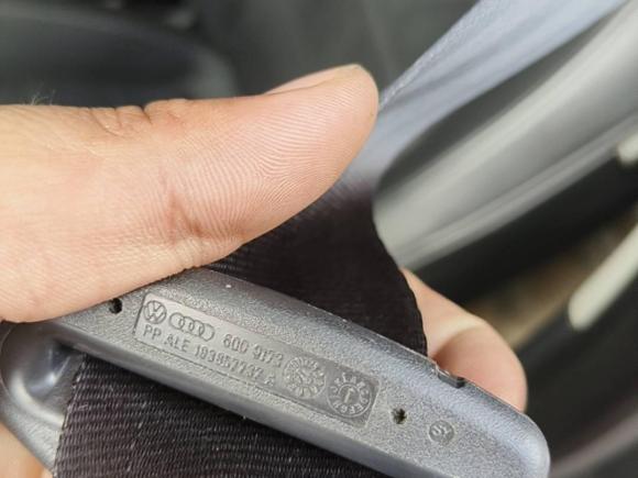 [佛山·粤B] 二手大众朗逸2013款 改款经典 1.6L 自动舒适版