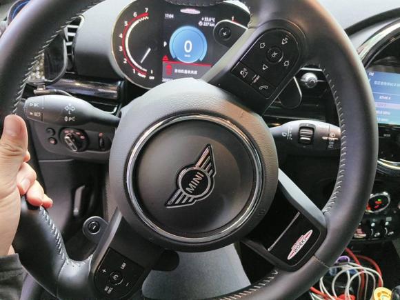 [深圳·粤B] 二手MINIMINI JCW CLUBMAN2023款 2.0T JOHN COOPER WORKS ALL-IN