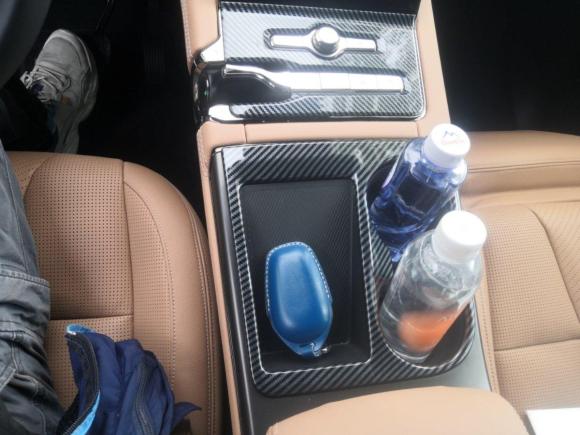 [上海·苏E] 二手蔚来蔚来ES82022款 75kWh 七座版