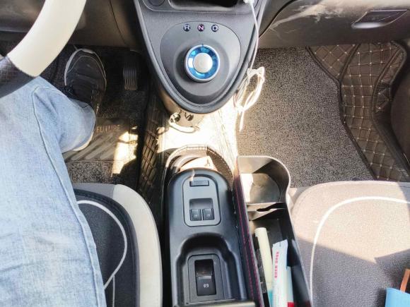 [上海·沪A] 二手欧拉欧拉黑猫2021款 351km 豪华型