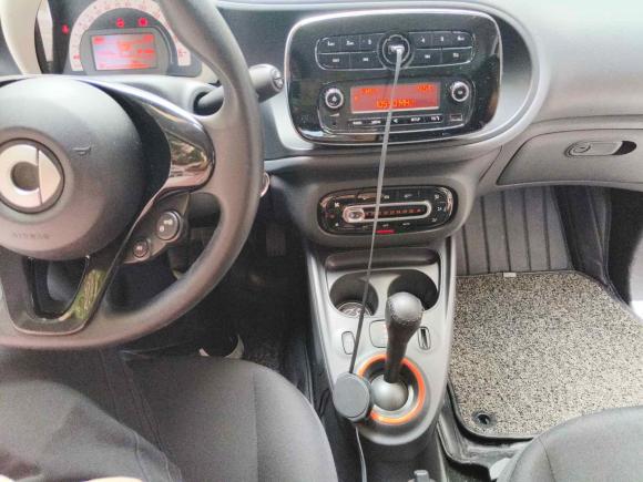 [西安·陕U] 二手smartsmart fortwo2015款 1.0L 52千瓦硬顶灵动版