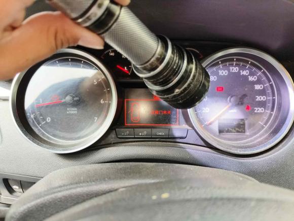 [青岛·鲁B] 二手标致标致5082015款 1.6THP 自动致逸版