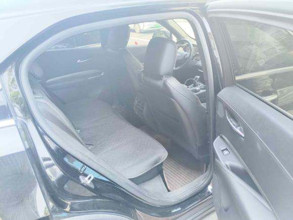 [嘉兴·浙D] 二手凯迪拉克凯迪拉克XT42018款 28T 两驱领先型