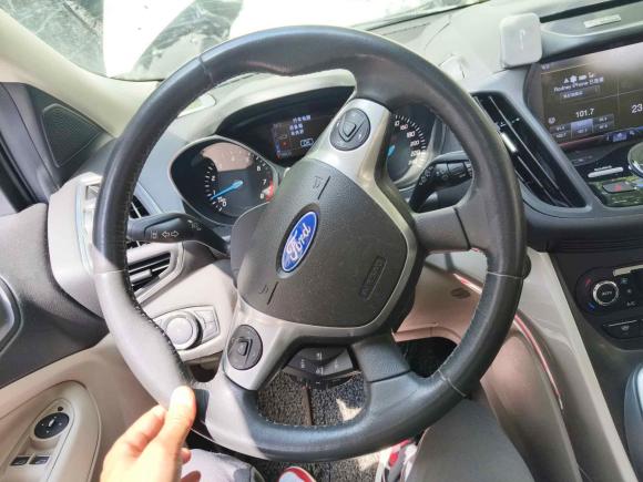 [上海·沪G] 二手福特翼虎2013款 2.0L GTDi 四驱尊贵型