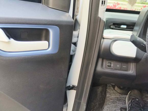 [上海·苏E] 二手五菱汽车宏光MINIEV2022款 GAMEBOY 200km 玩咖款 磷酸铁锂