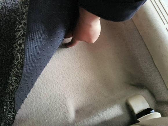 [苏州·苏E] 二手别克凯越2013款 1.5L 自动经典型