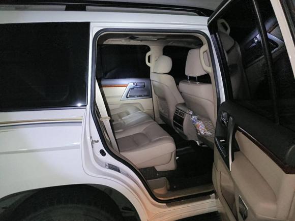 [青岛·鲁U] 二手丰田兰德酷路泽2012款 4.6L 自动VX-R