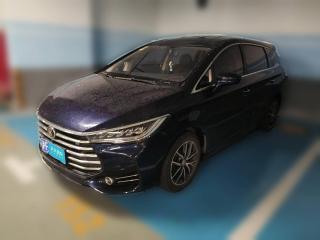 比亚迪宋MAX2017款 1.5T 自动智联豪华型 7座