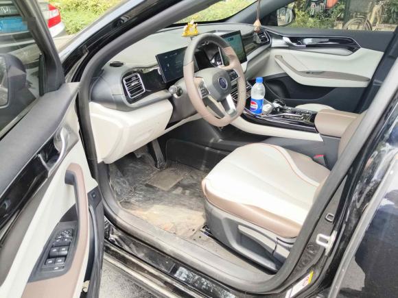 [武汉·鄂A] 二手比亚迪秦PLUS2023款 冠军版 DM-i 120KM领先型