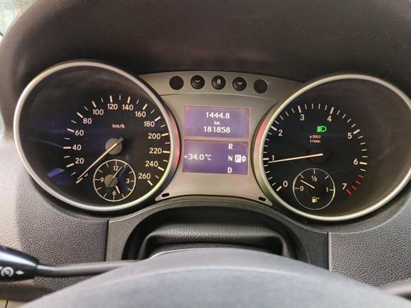 [成都·川A] 二手奔驰奔驰M级2010款 ML 300 4MATIC