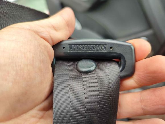 [南通·苏H] 二手江铃驭胜S3502013款 2.4T 自动两驱柴油豪华版7座