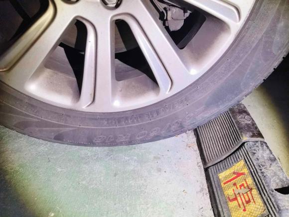 [苏州·苏E] 二手路虎发现神行2016款 2.0T SE