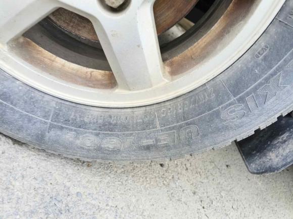 [武汉·鄂Q] 二手上汽大通MAXUS新途V802014款 2.5T 傲运通短轴中顶