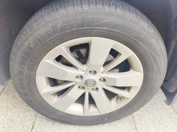 [深圳·粤B] 二手东风风度东风风度MX62015款 2.0L CVT两驱梦想版