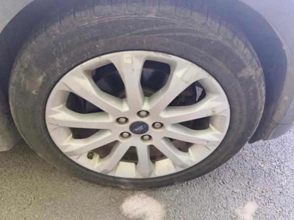 [西安·陕U] 二手福特翼虎2013款 2.0L GTDi 四驱尊贵型