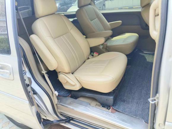 [北京·京A] 二手别克别克GL82013款 2.4L 经典版