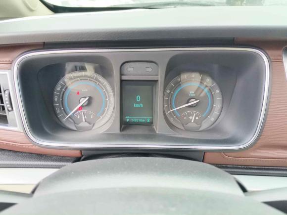 [无锡·苏B] 二手别克别克GL82014款 3.0L GT豪华商务豪雅版