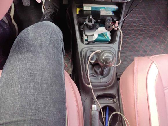 [南通·苏A] 二手起亚焕驰2017款 1.4L 手动时尚版Smart