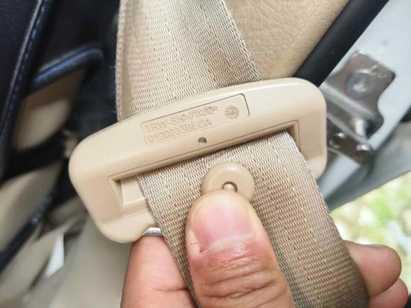 [西安·陕A] 二手别克凯越2013款 1.5L 自动经典型