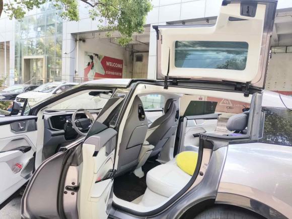 [上海·沪A] 二手高合汽车高合HiPhi Y2023款 560km 精英版