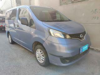 日产日产NV2002012款1.6L232座豪华型